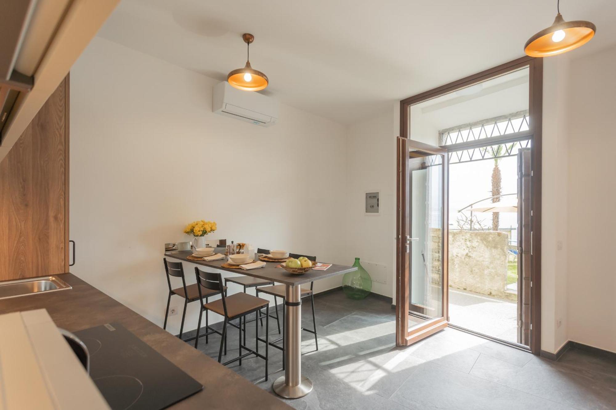 Cozy Nest On The Lake By Rent All Como Tremezzo Exterior photo