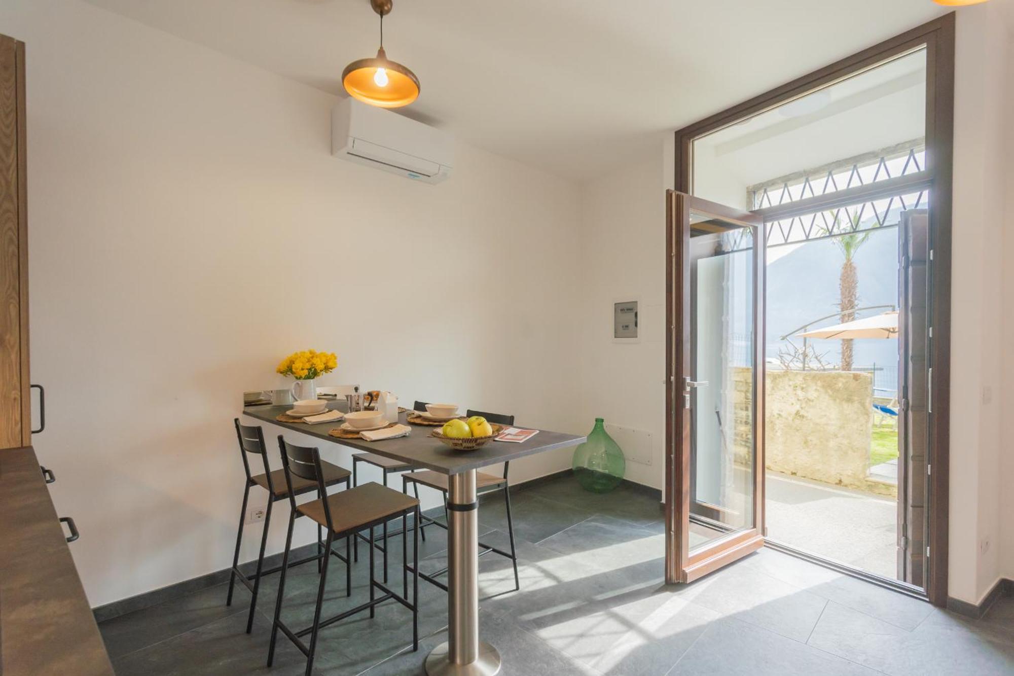 Cozy Nest On The Lake By Rent All Como Tremezzo Exterior photo